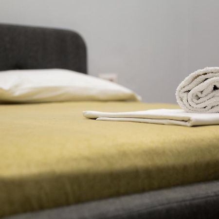 Be Solei Studio Apartments Sol 2 تيرانا المظهر الخارجي الصورة