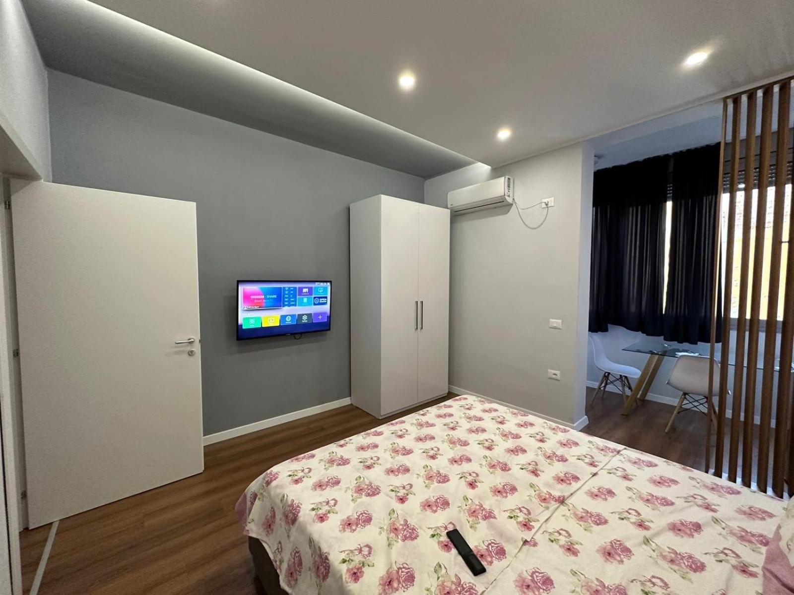 Be Solei Studio Apartments Sol 2 تيرانا المظهر الخارجي الصورة